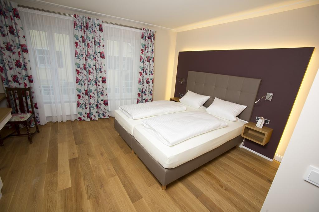 Geniesserhotel Limbacher Herrieden Chambre photo
